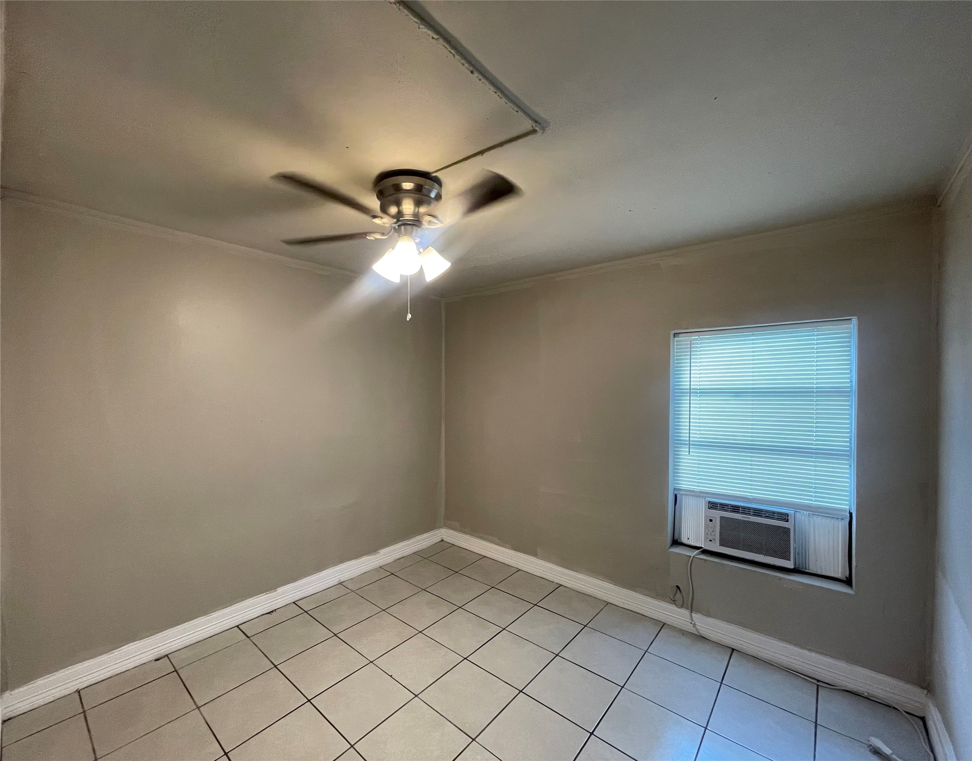 311 Randall Street, Unit 1 Pasadena, TX 77506 - Photo 8 of 11 Bedroom No.2