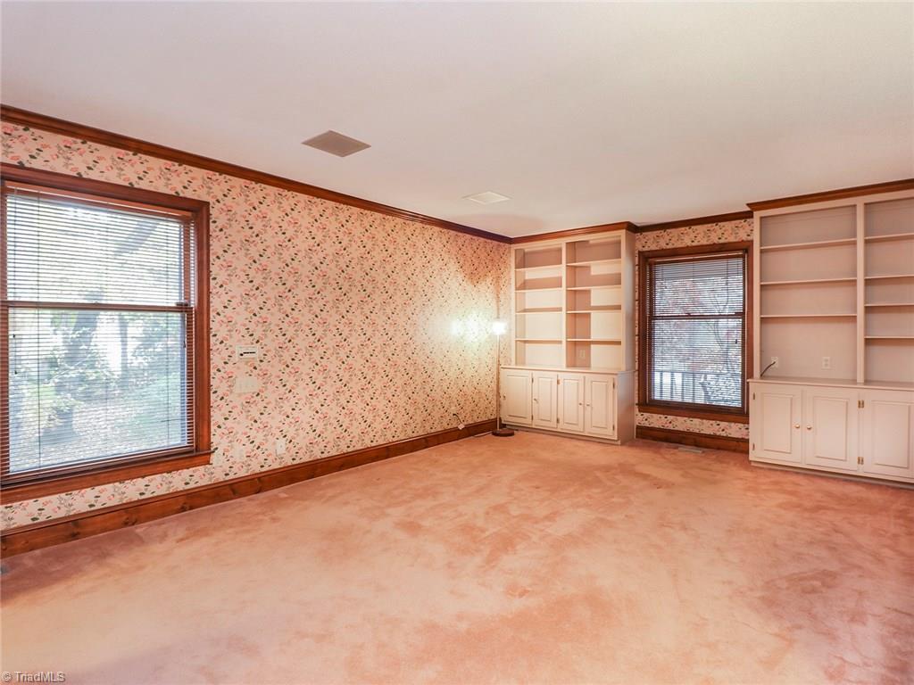 108 Mendenhall Road Jamestown, NC 27282 - Photo 15 of 30 Gallery Image 15