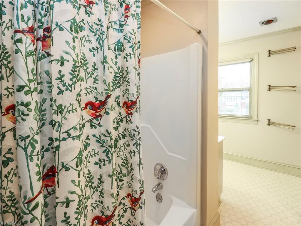 108 Mendenhall Road Jamestown, NC 27282 - Photo 22 of 30 Gallery Image 22