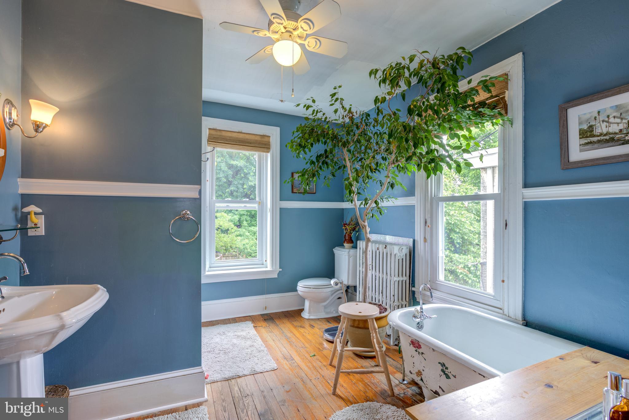 223 Roxborough Avenue Philadelphia, PA 19128 - Photo 19 of 38 Gallery Image 19