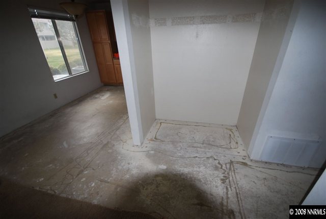 1535 Delucchi Lane, Unit A Reno, NV 89502 - Photo 4 of 9 Photo 4