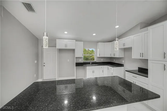 $289,000 | 6203 Hob Court, LaBelle, FL 33935