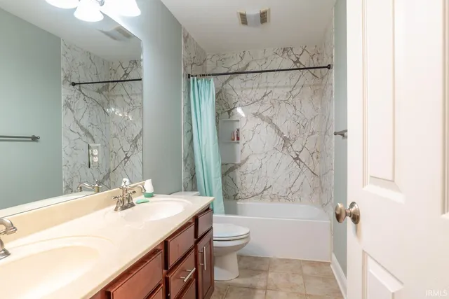 $629,500 | 1552 South Andrew Circle, Bloomington, IN 47401