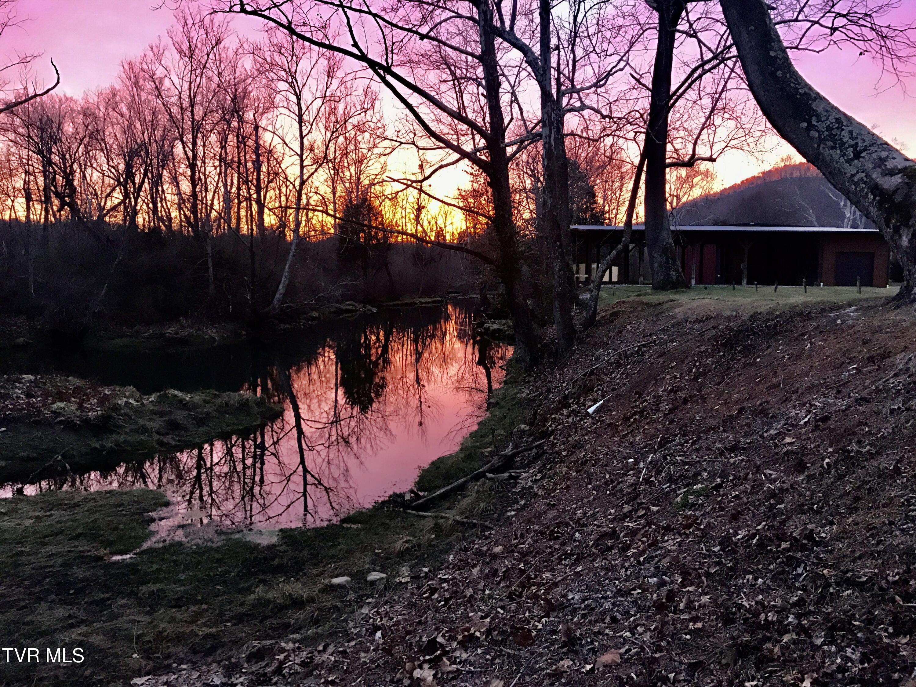 426 River Islands Road Elizabethton, TN 37643 - Photo 137 of 167 IMG_2749