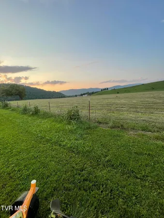 $1,550,000 | 426 River Islands Road, Elizabethton, TN 37643