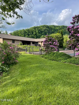 $1,550,000 | 426 River Islands Road, Elizabethton, TN 37643