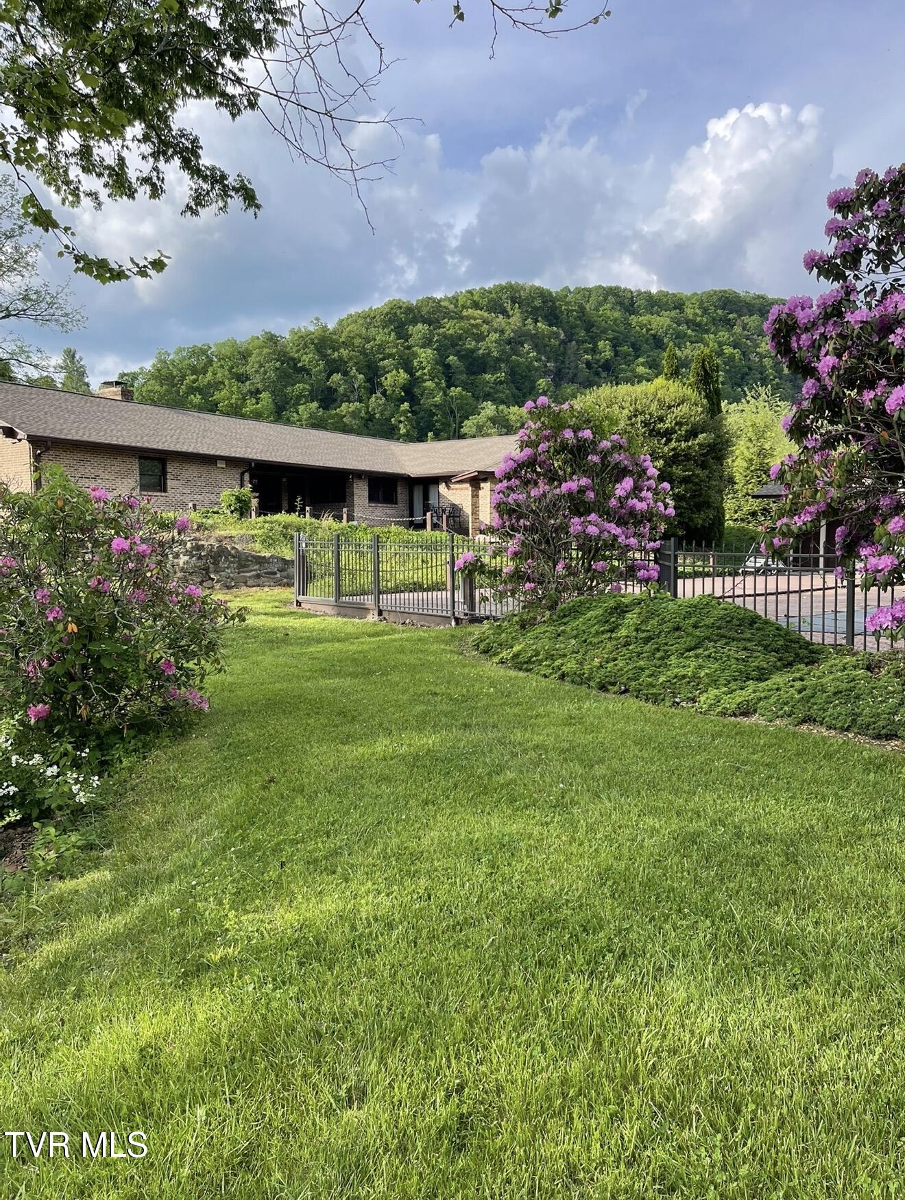 426 River Islands Road Elizabethton, TN 37643 - Photo 164 of 167 IMG_3914