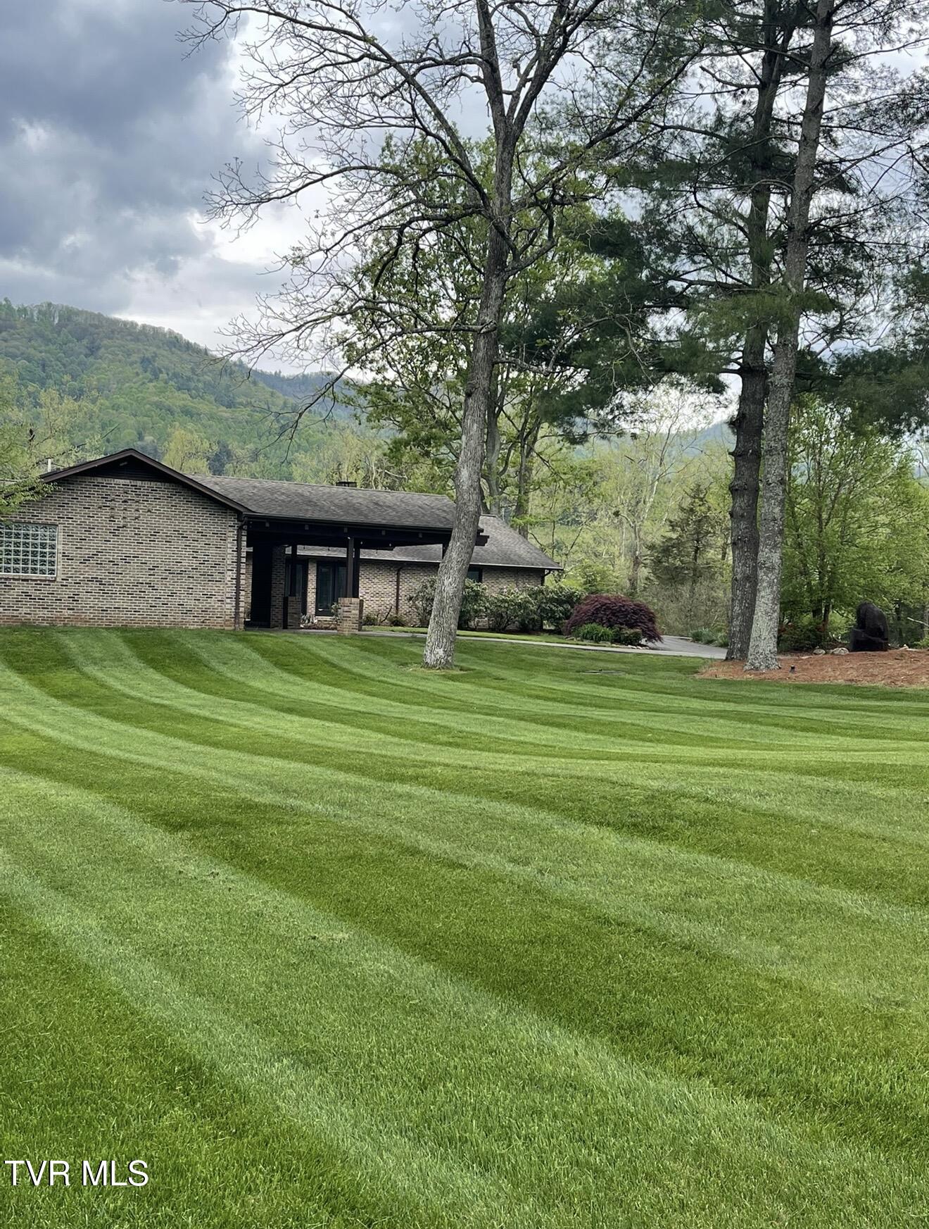 426 River Islands Road Elizabethton, TN 37643 - Photo 165 of 167 IMG_3912