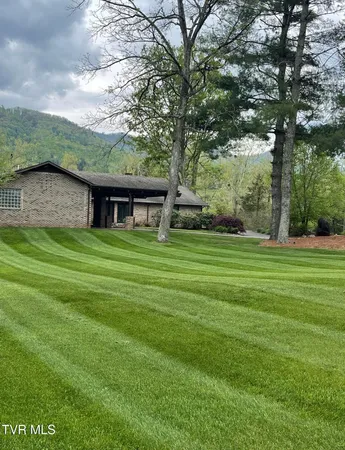 $1,550,000 | 426 River Islands Road, Elizabethton, TN 37643