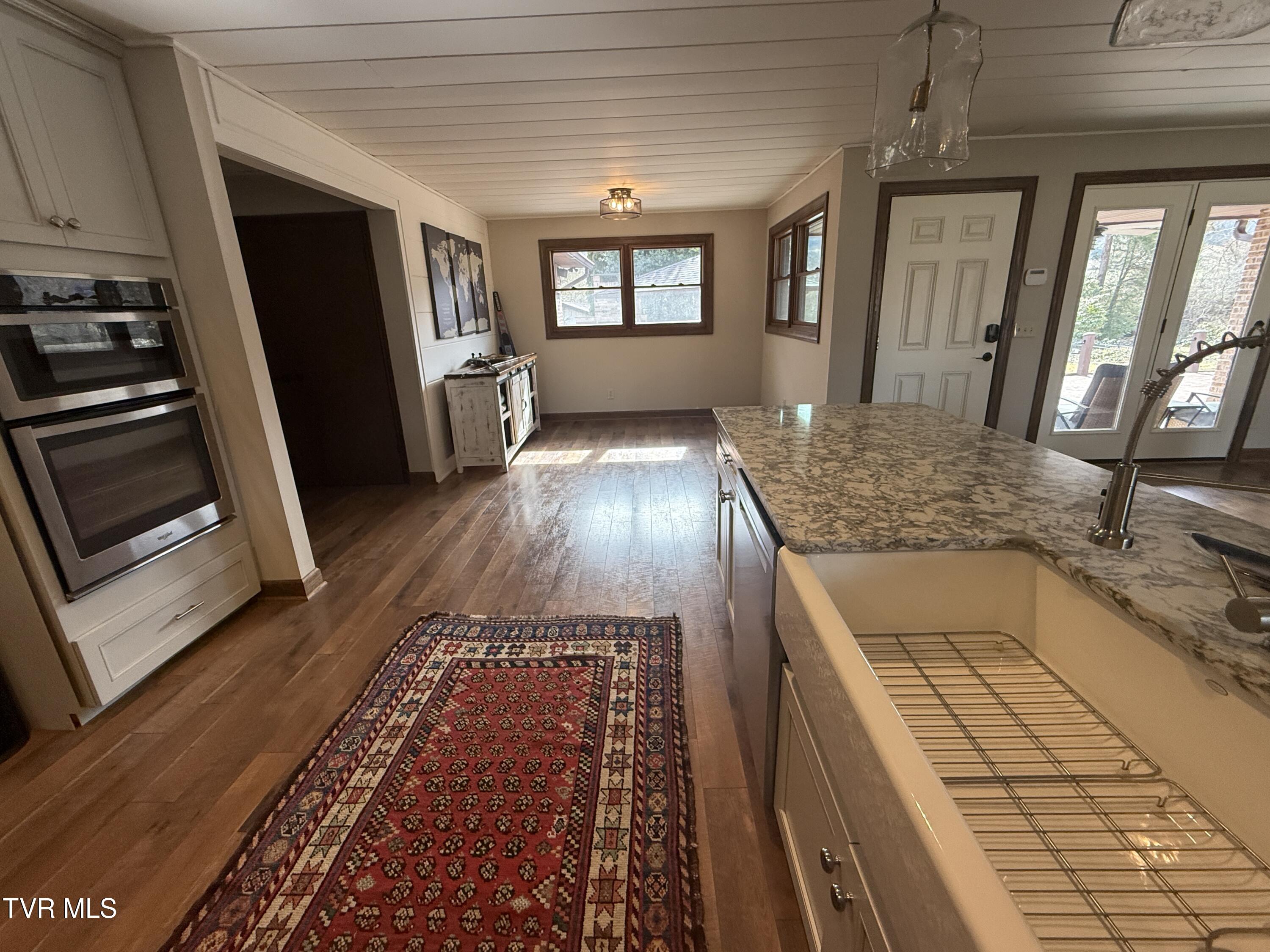 426 River Islands Road Elizabethton, TN 37643 - Photo 24 of 167 IMG_3868