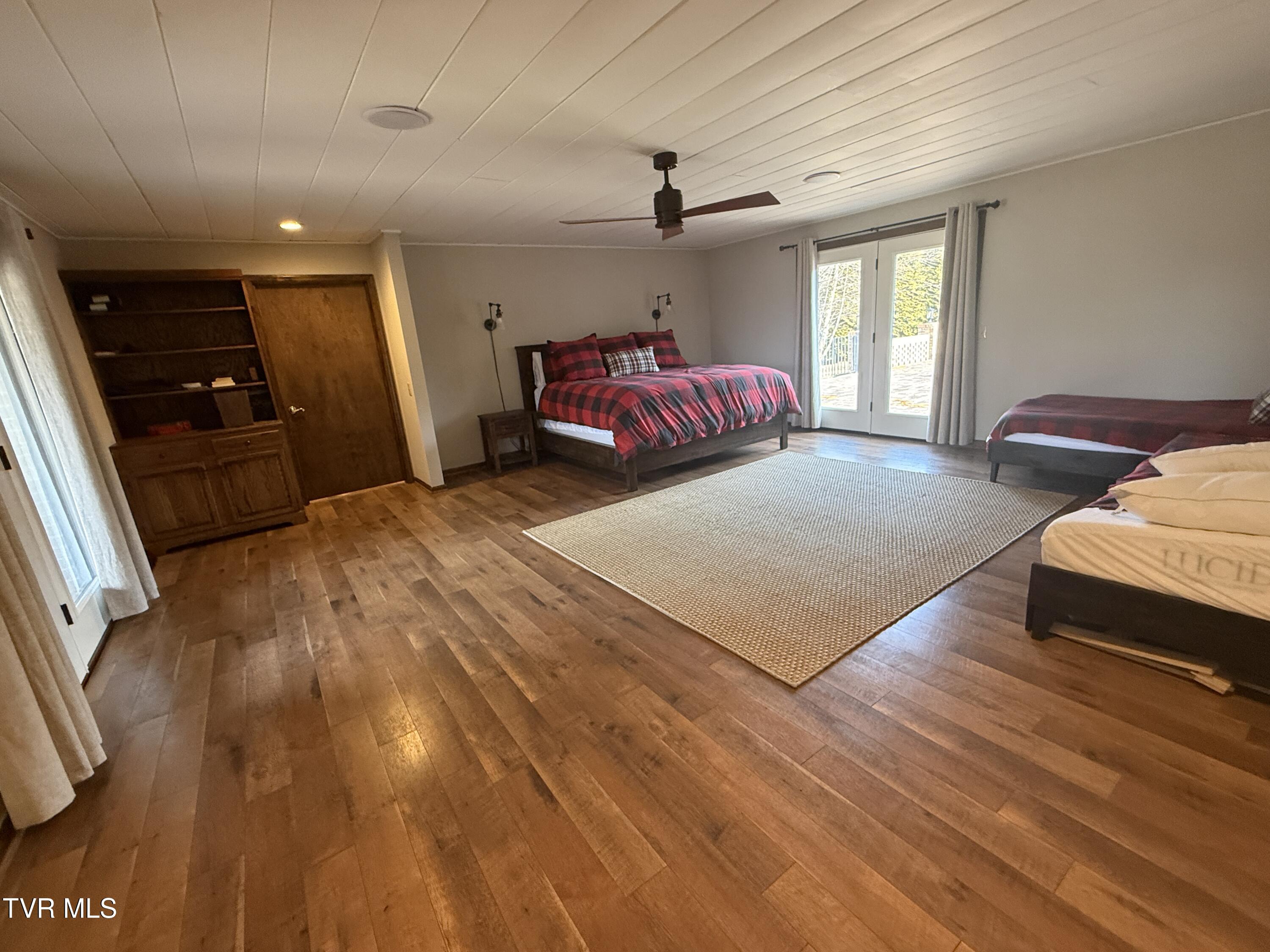 426 River Islands Road Elizabethton, TN 37643 - Photo 31 of 167 IMG_3862