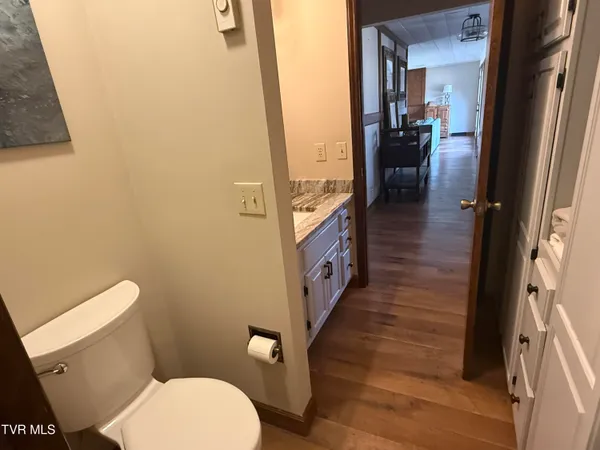 $1,550,000 | 426 River Islands Road, Elizabethton, TN 37643