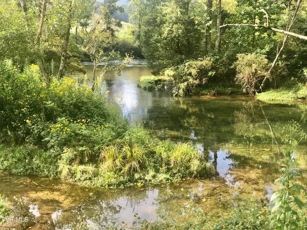 $1,550,000 | 426 River Islands Road, Elizabethton, TN 37643