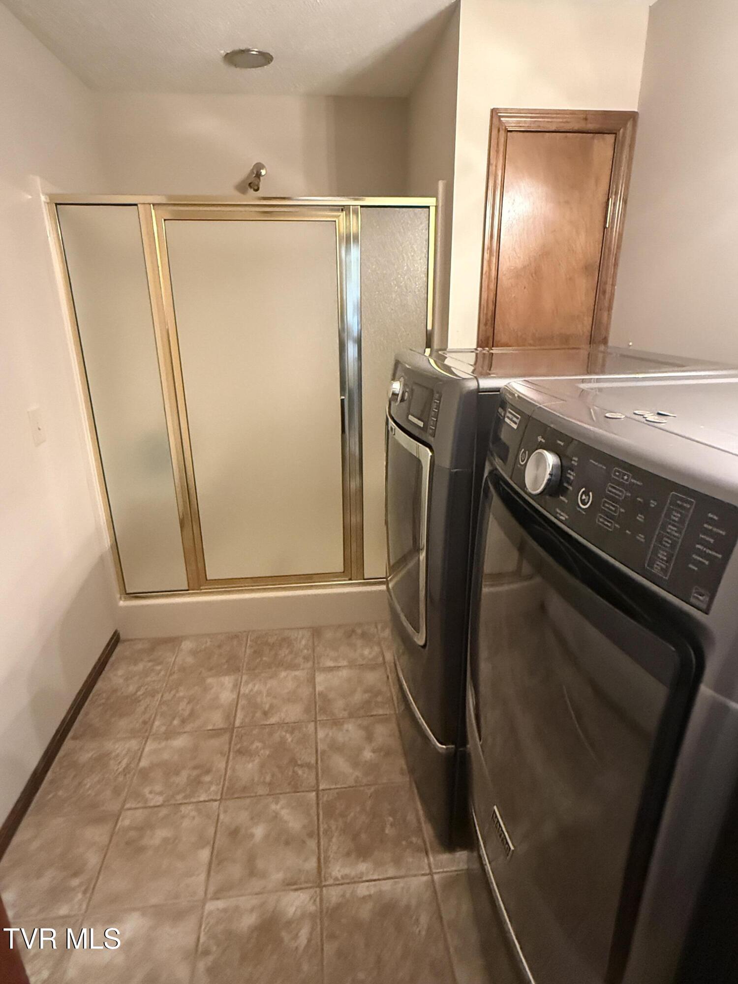 426 River Islands Road Elizabethton, TN 37643 - Photo 41 of 167 IMG_3859