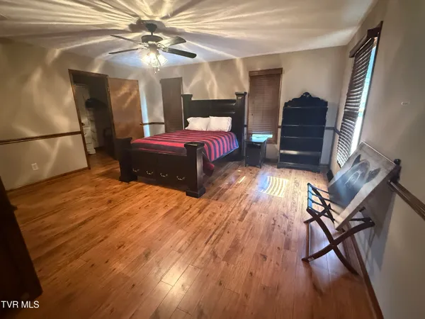 $1,550,000 | 426 River Islands Road, Elizabethton, TN 37643