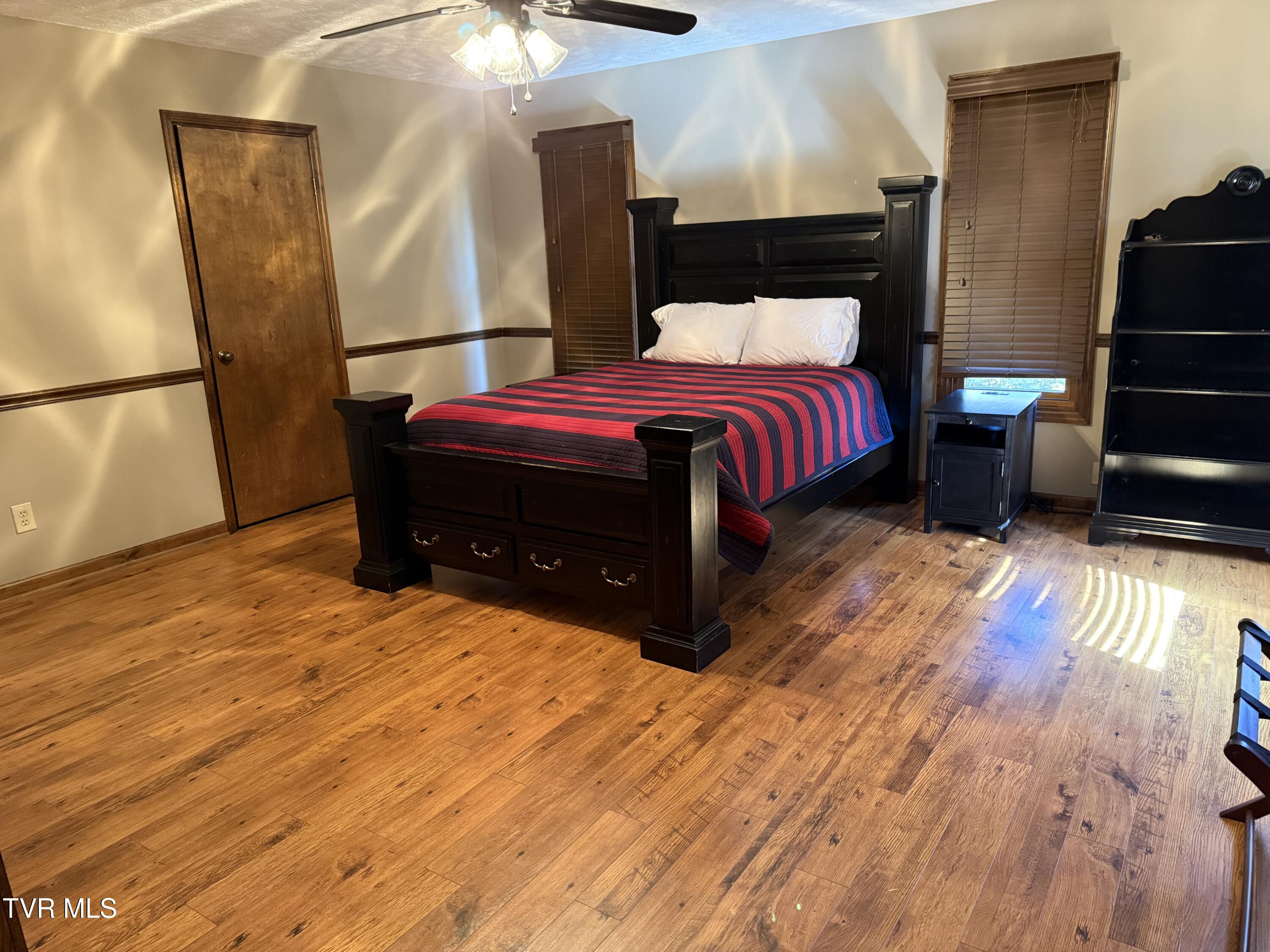 426 River Islands Road Elizabethton, TN 37643 - Photo 44 of 167 IMG_3705