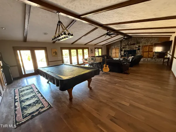 $1,550,000 | 426 River Islands Road, Elizabethton, TN 37643