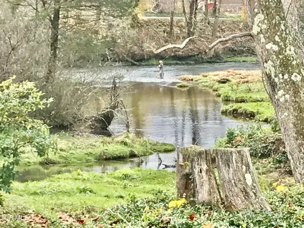 $1,550,000 | 426 River Islands Road, Elizabethton, TN 37643