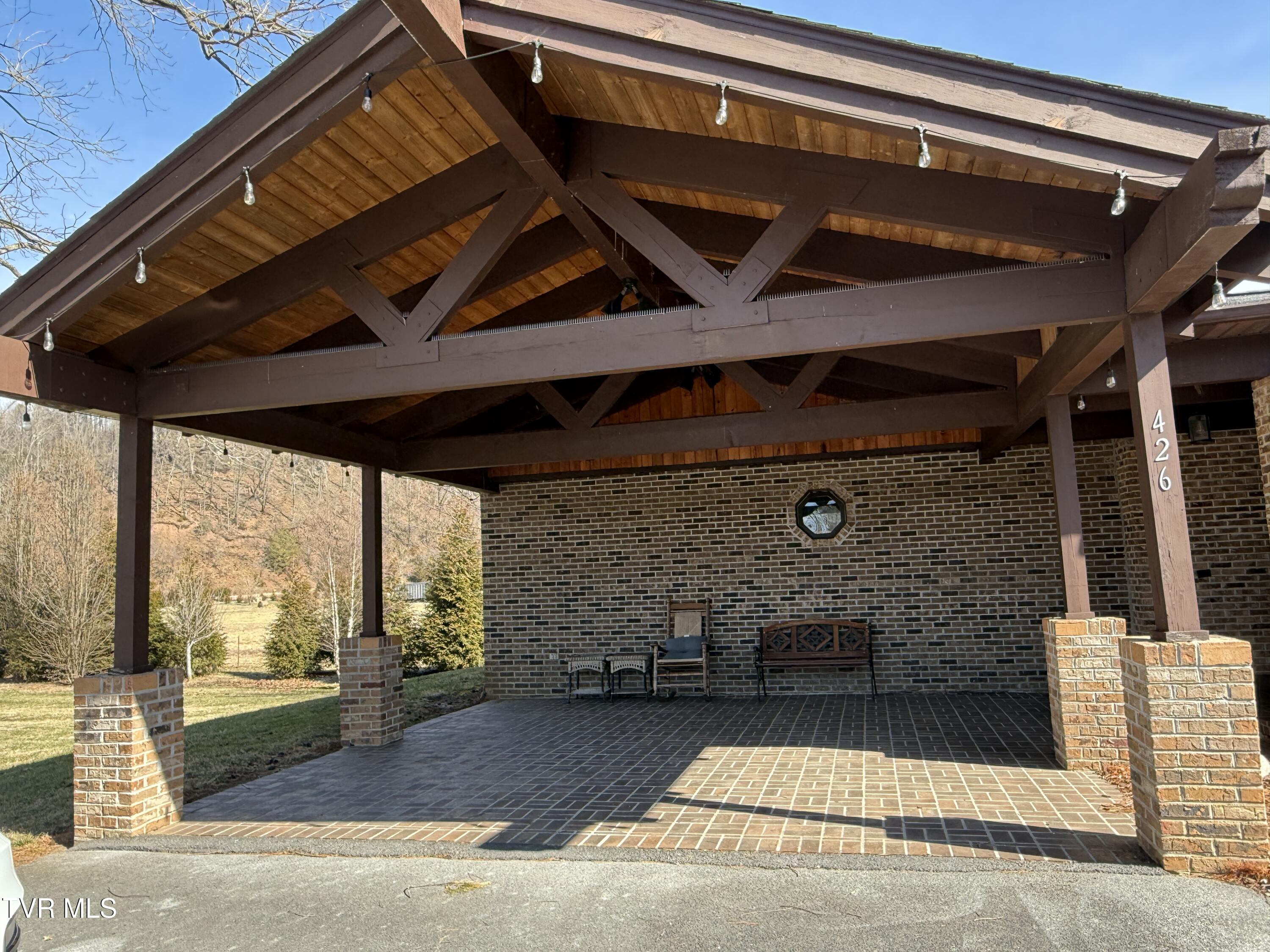 426 River Islands Road Elizabethton, TN 37643 - Photo 10 of 167 IMG_3691