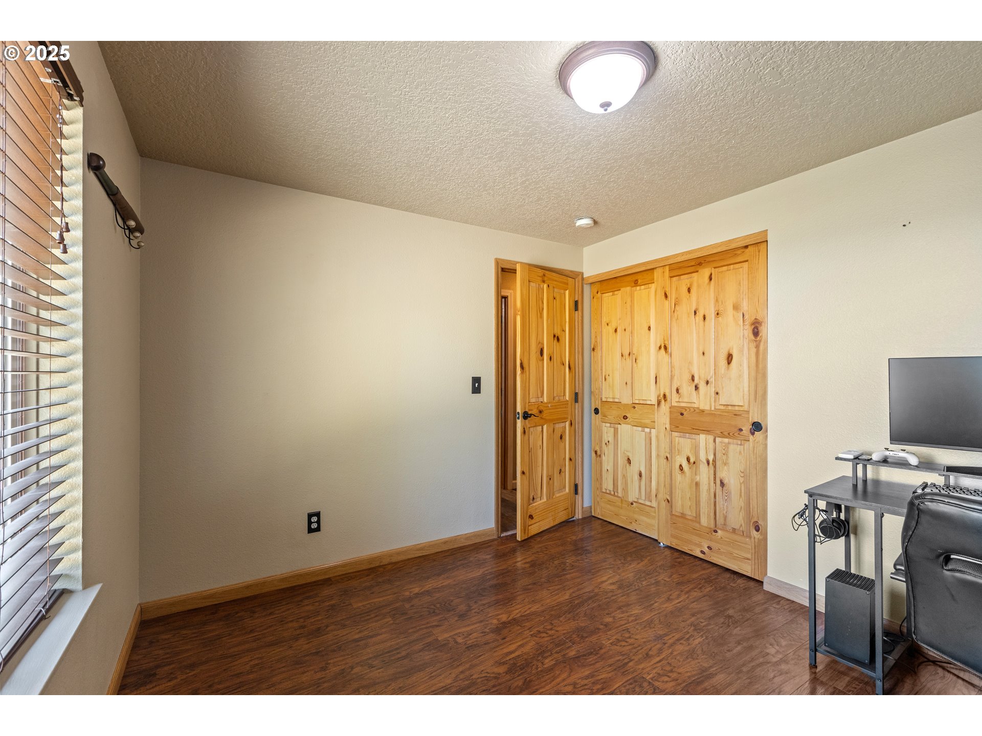 941 Colonial Road Roseburg, OR 97471 - Photo 28 of 48