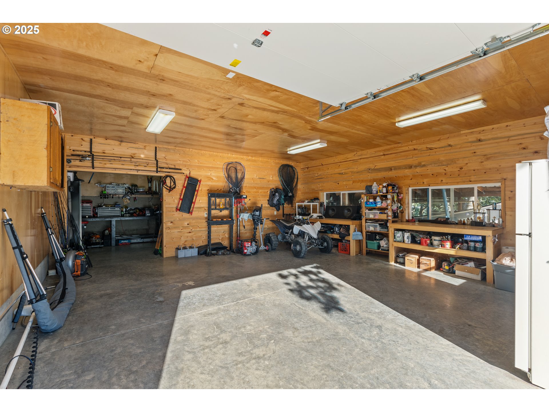 941 Colonial Road Roseburg, OR 97471 - Photo 32 of 48