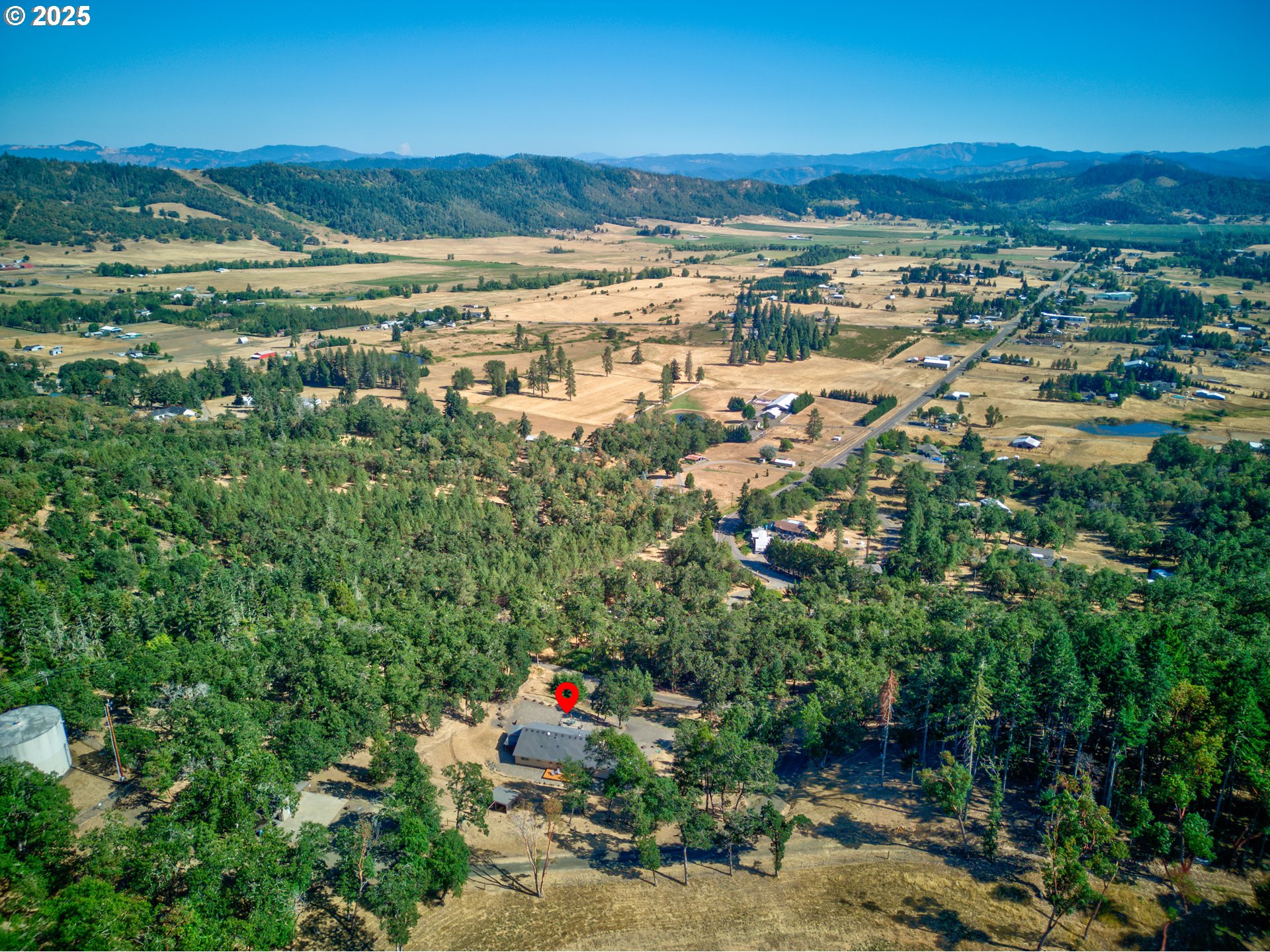 941 Colonial Road Roseburg, OR 97471 - Photo 40 of 48
