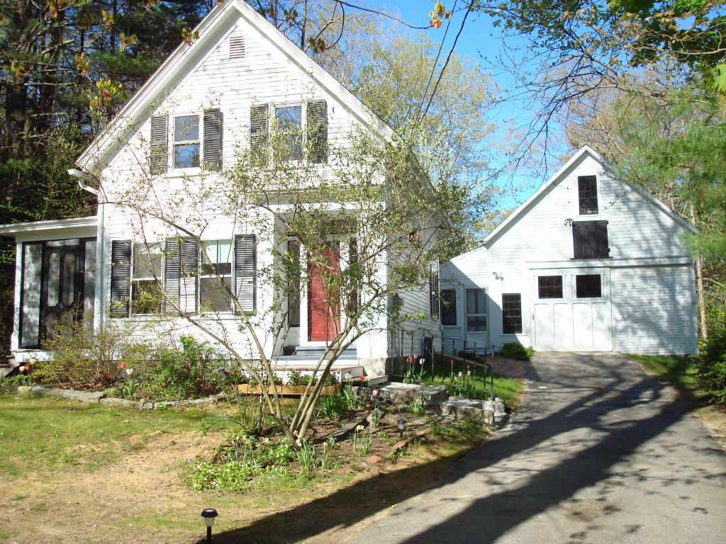 16 Blake Road Epping, NH 03042 - Photo 2 of 27