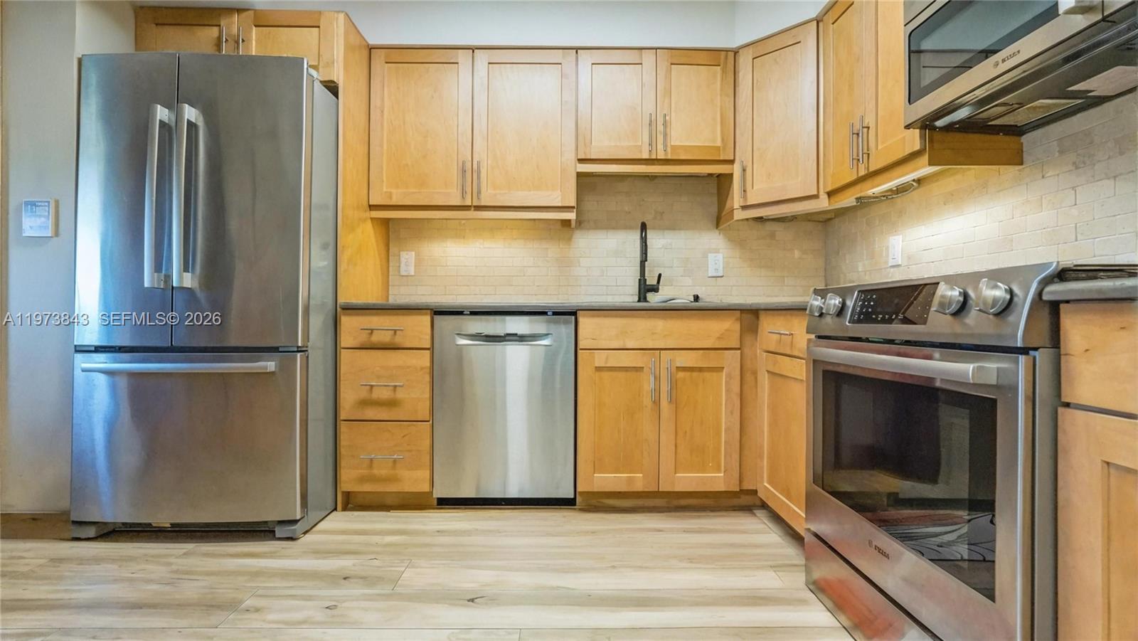 2900 North Course Drive, Unit 804 Pompano Beach, FL 33069 - Photo 6 of 33