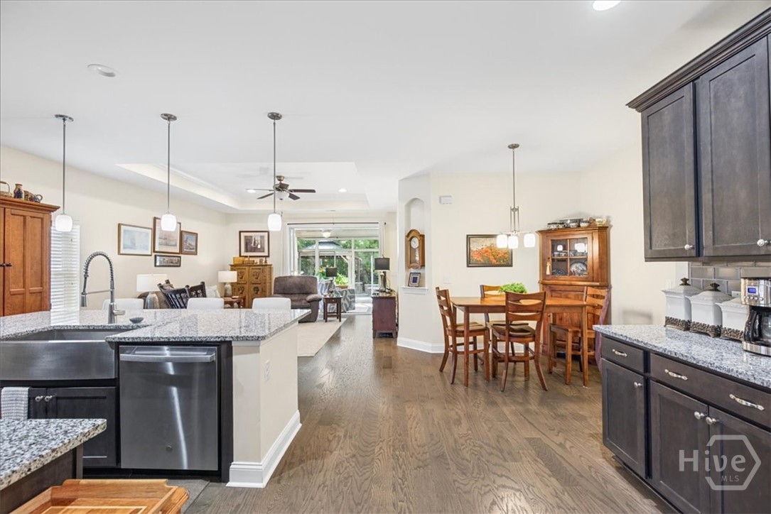 174 Martello Road Pooler, GA 31322 - Photo 7 of 42 Open concept living filled with natural light.