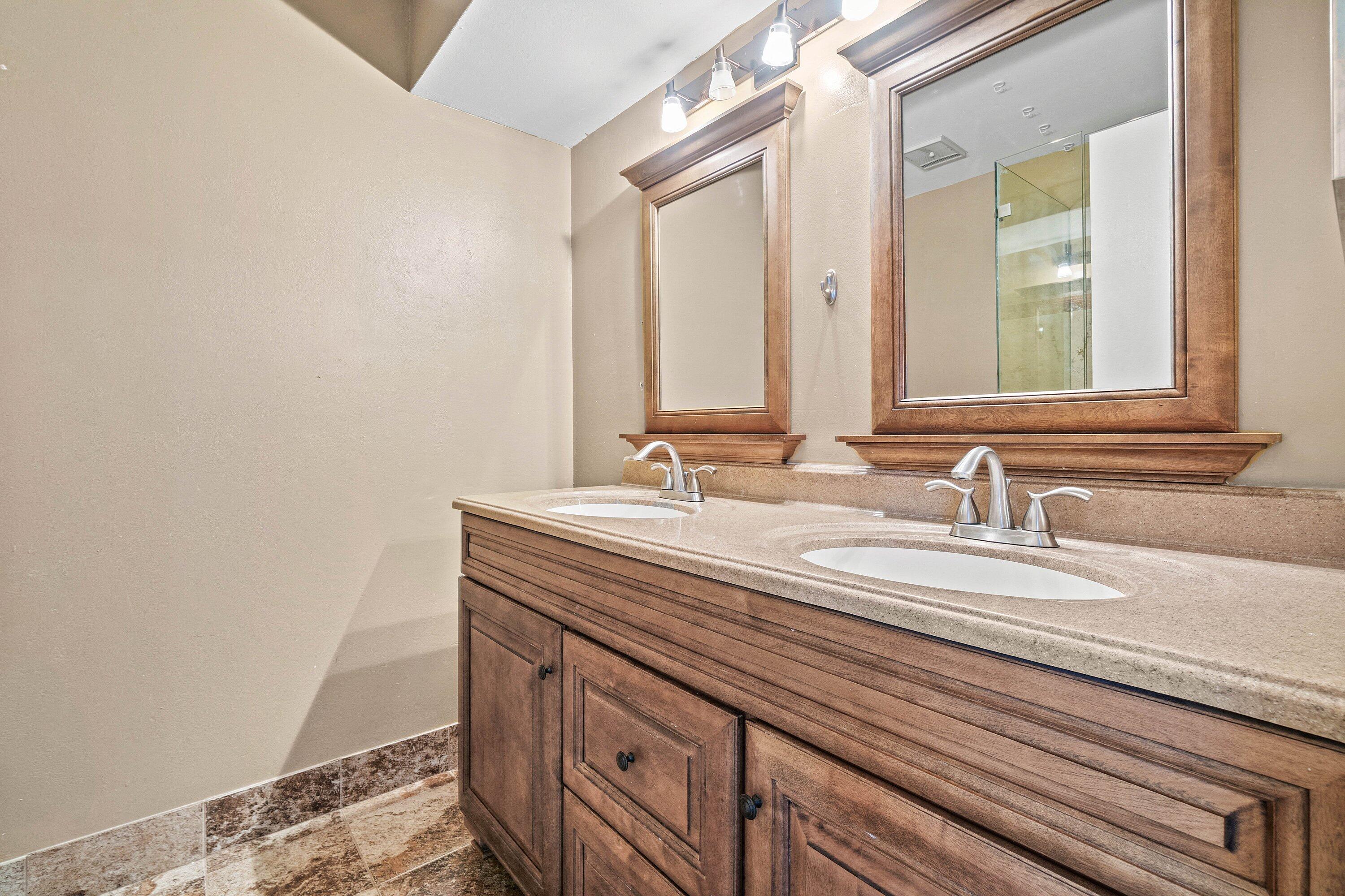 7754 Courtyard Run West Boca Raton, FL 33433 - Photo 18 of 26 Primary Bathroom