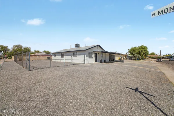 $424,000 | 5702 North 22nd Drive, Phoenix, AZ 85015