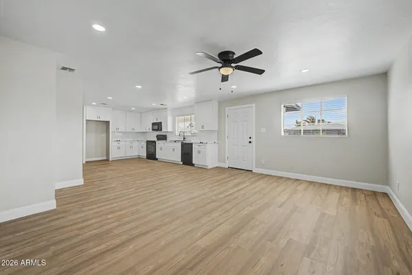 $424,000 | 5702 North 22nd Drive, Phoenix, AZ 85015