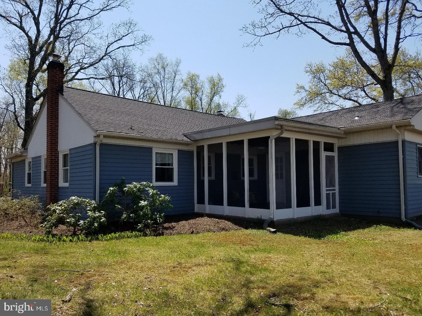 54 Woodside Road Perkasie, PA 18944 - Photo 2 of 24