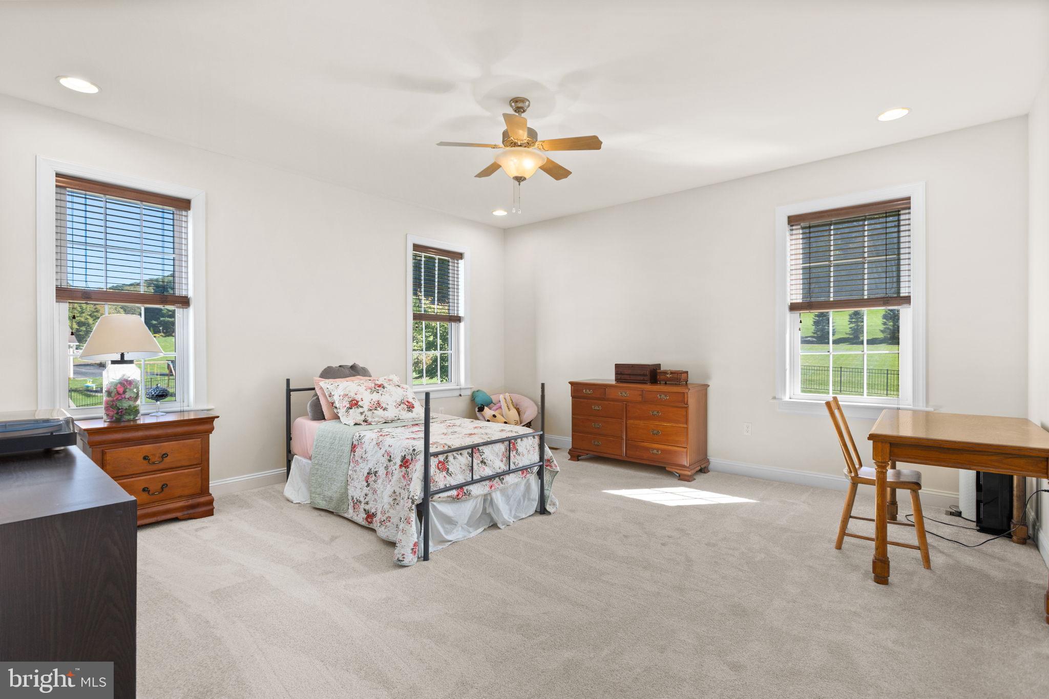 955 Sabra Way Danville, PA 17821 - Photo 15 of 31