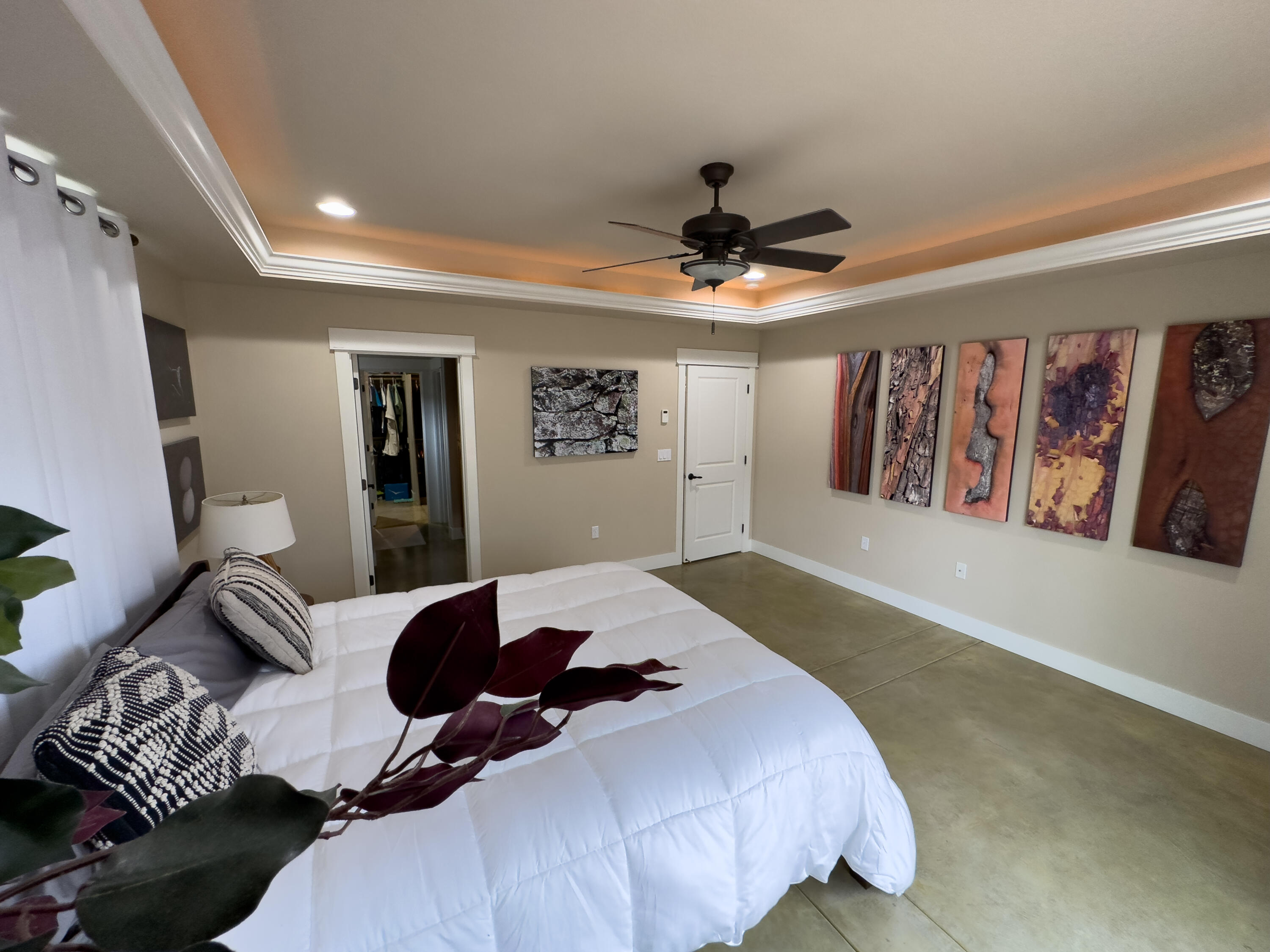 1101 Lithia Way Talent, OR 97540 - Photo 46 of 68 2024-01-24 13-39-21