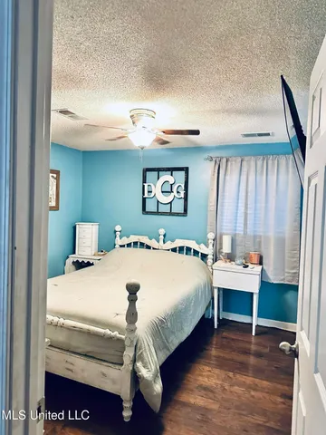 $235,000 | 207 Glendale Street, Senatobia, MS 38668