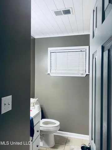 $235,000 | 207 Glendale Street, Senatobia, MS 38668