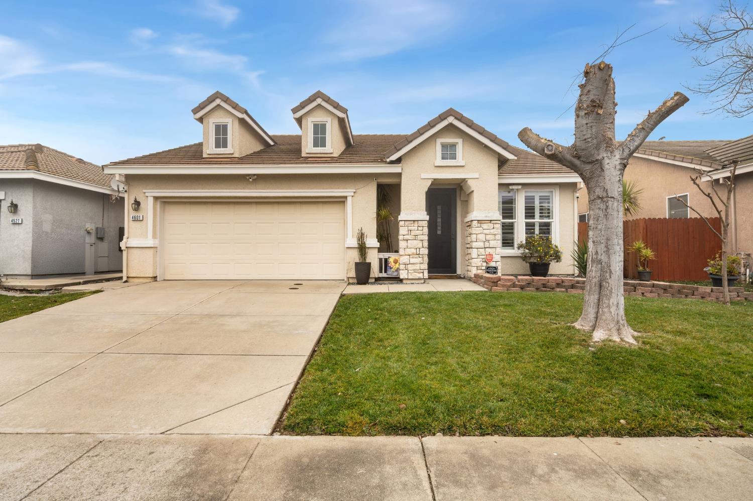 4601 Stuben Court Elk Grove, CA 95758 - Photo 1 of 32