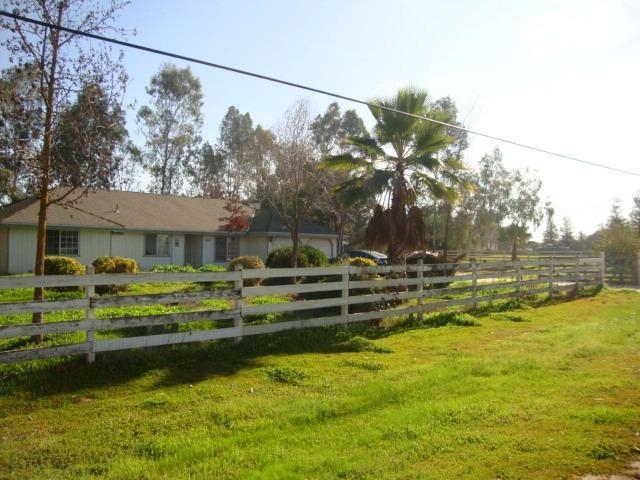 20183 Oakhill Road Madera, CA 93638 - Photo 1 of 10 Gallery Image 1