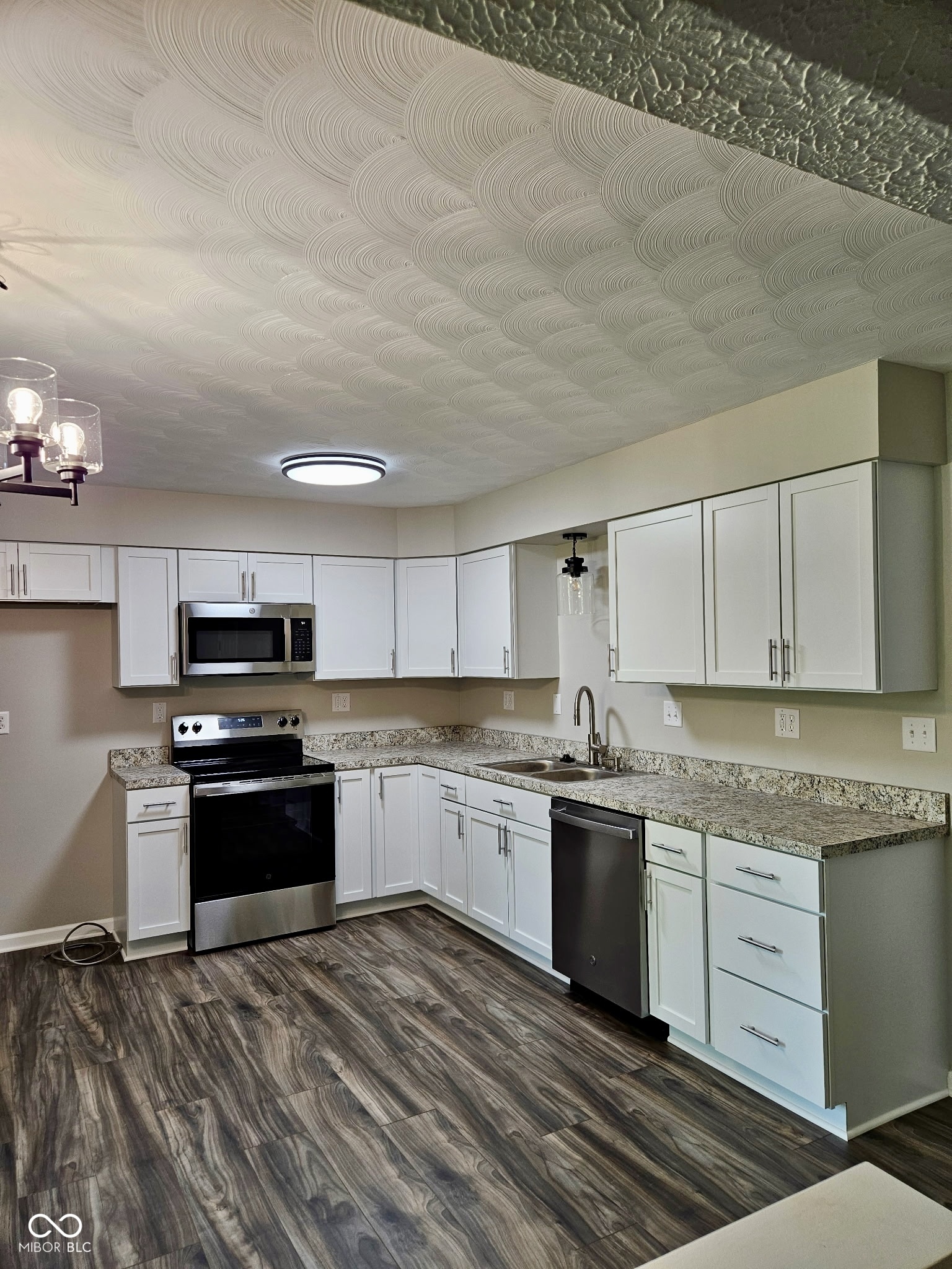 479 Raintree Drive Danville, IN 46122 - Photo 5 of 17