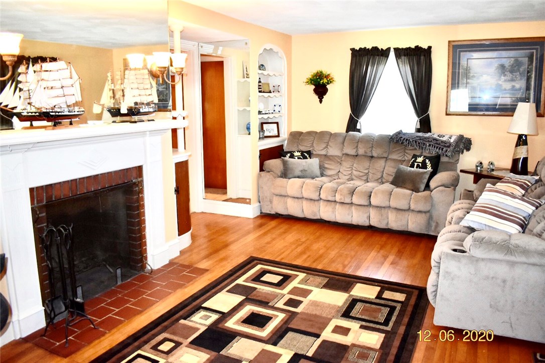 1839 Diamond Hill Road Cumberland, RI 02864 - Photo 12 of 33 Gallery Image 12