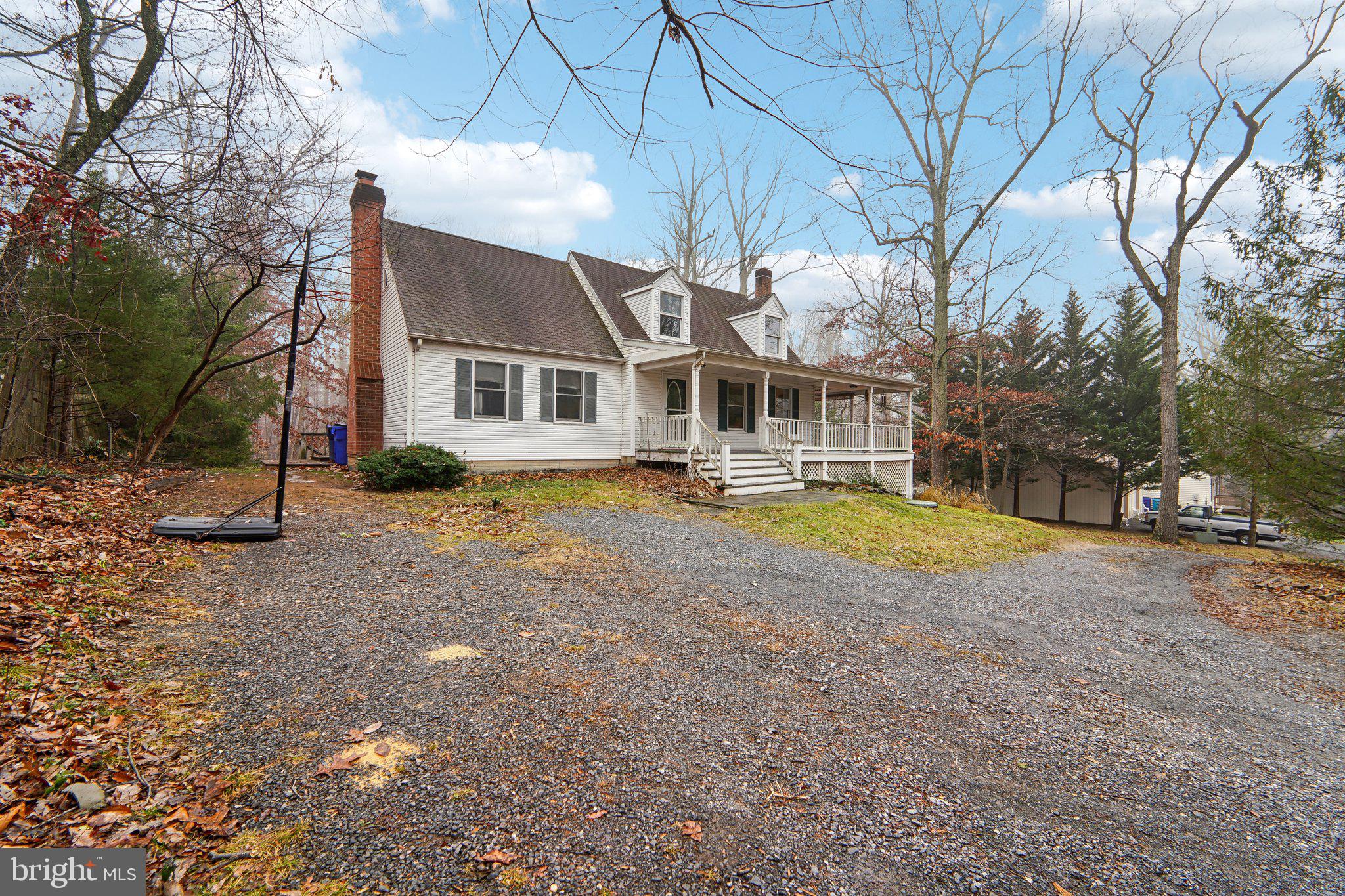14017 Harrisville Road Mount Airy, MD 21771 - Photo 2 of 38