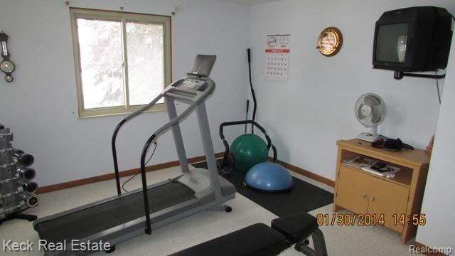 24542 Wick Road Taylor, MI 48180 - Photo 14 of 14 24542 Wick 009.jpg