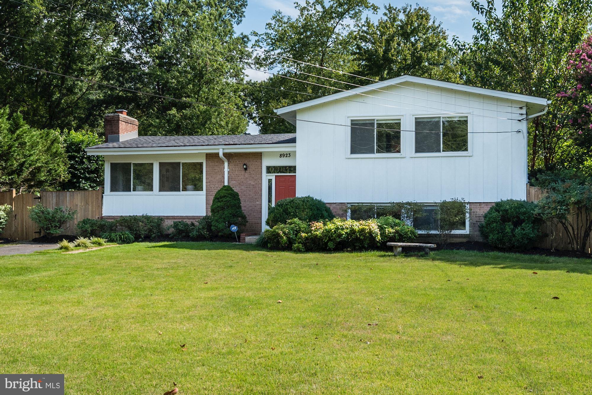8923 Battery Road Alexandria, VA 22308 - Photo 1 of 40 Gallery Image 1