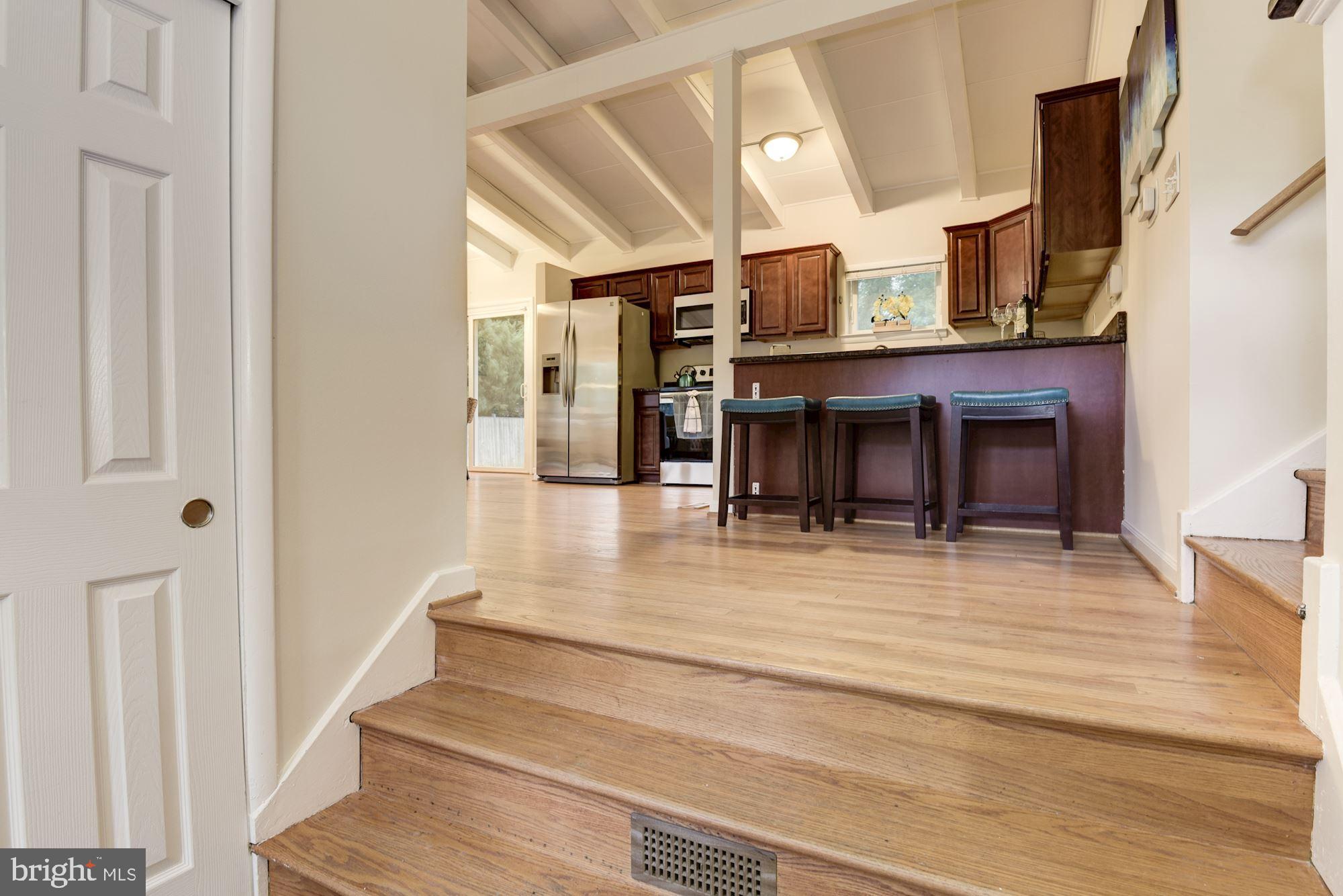 8923 Battery Road Alexandria, VA 22308 - Photo 3 of 40 Gallery Image 3