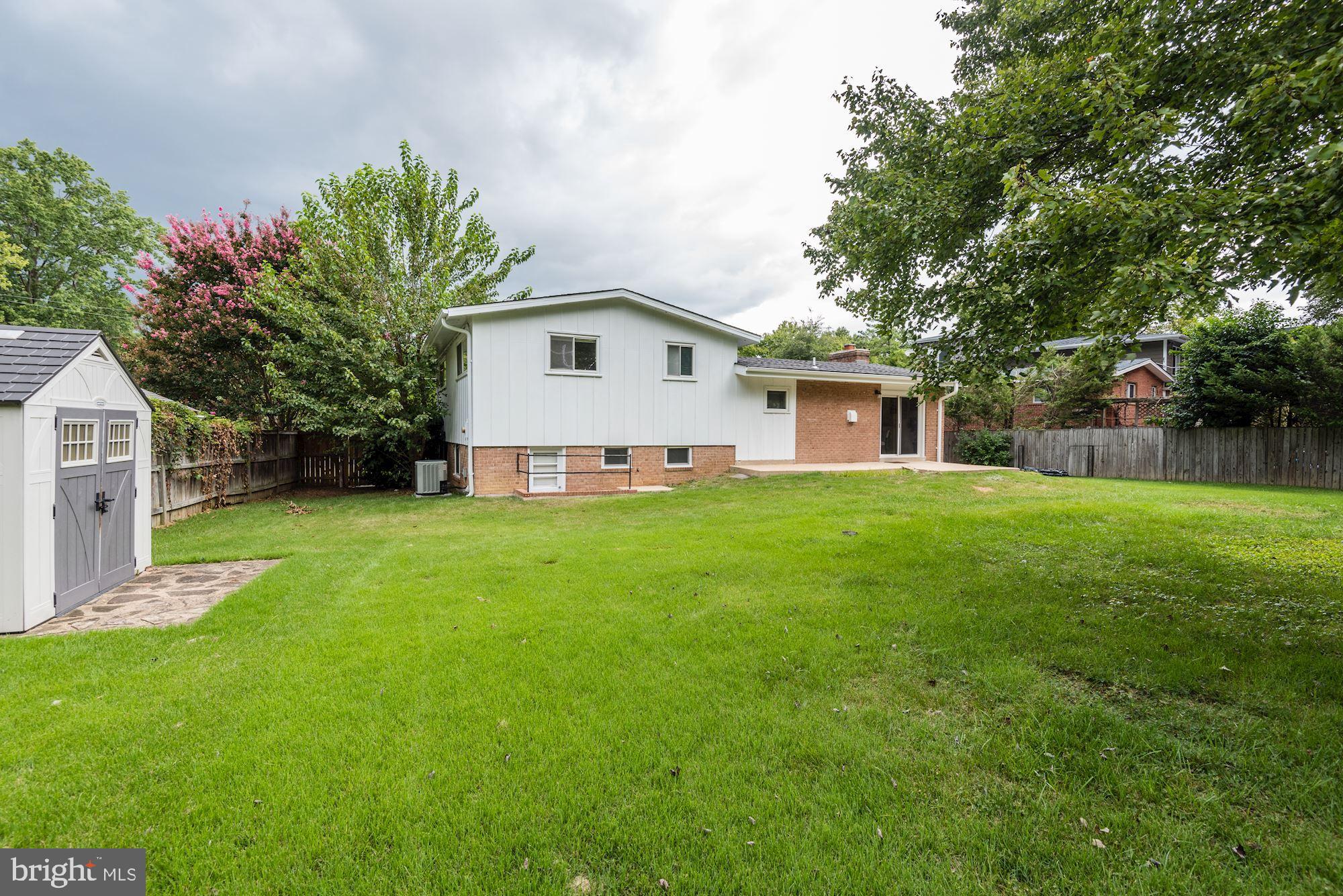 8923 Battery Road Alexandria, VA 22308 - Photo 39 of 40 Gallery Image 39
