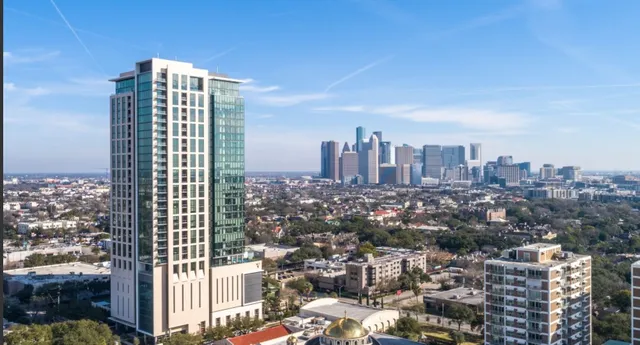 $2,603 | 3411 Yoakum Boulevard, Unit 1507, Houston, TX 77006