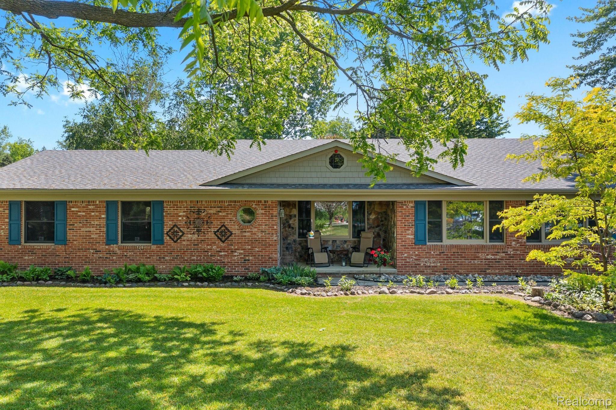 4721 Rochester Road Dryden, MI 48428 - Photo 1 of 33 Welcome Home!