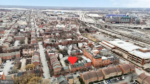 $400,000 | 111 West Barre Street, Baltimore, MD 21201