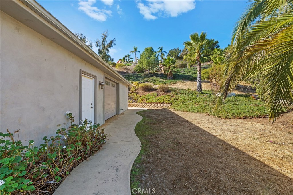 2240 Aqua Hill Road Fallbrook, CA 92028 - Photo 50 of 54